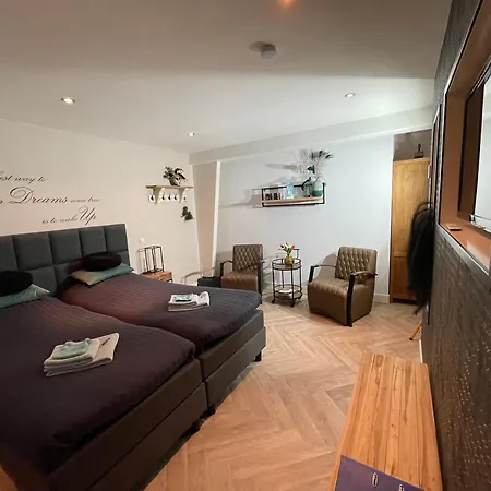 Molenhuiszuilichem Frühstückspension 3*